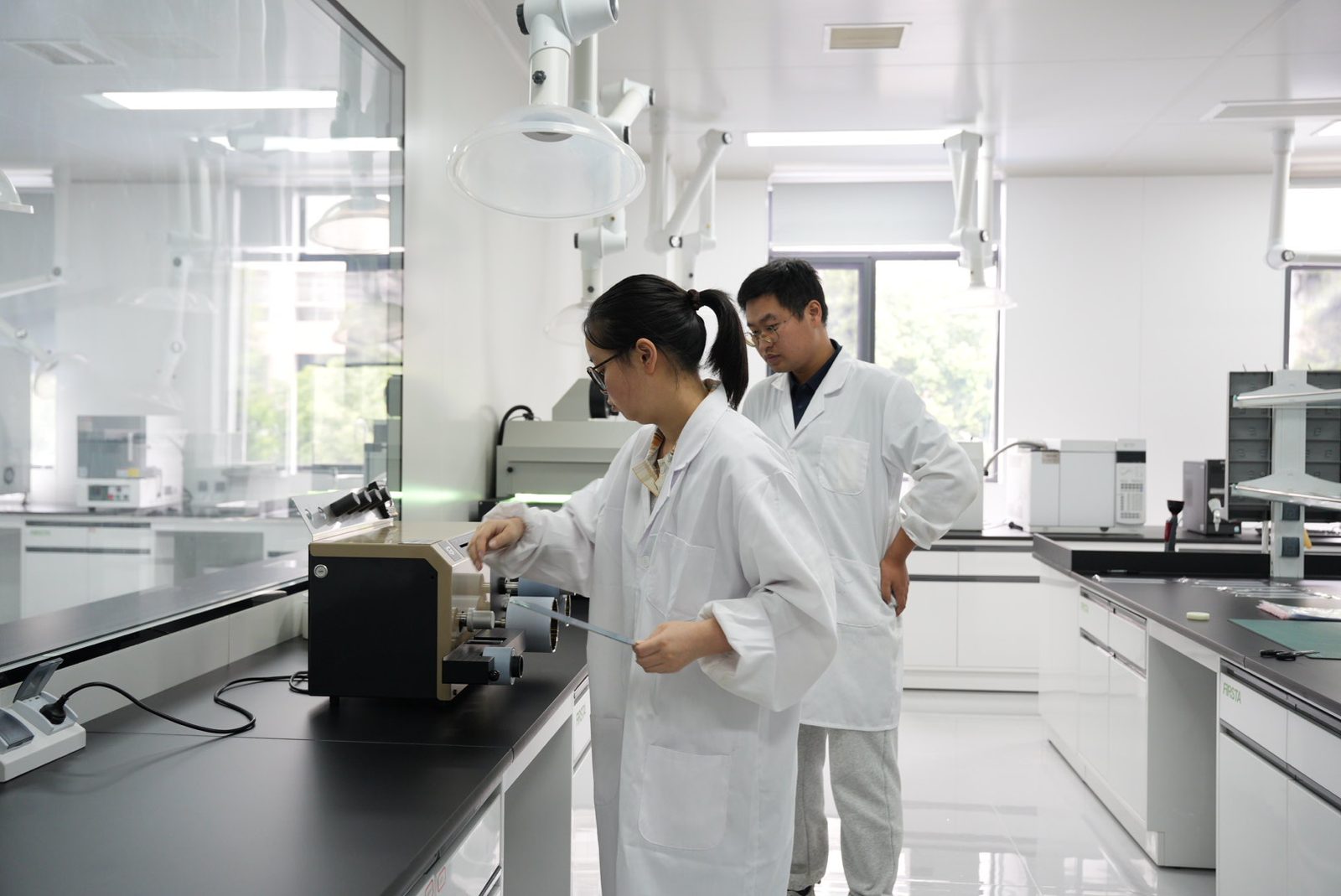 ORISUN coating laboratory